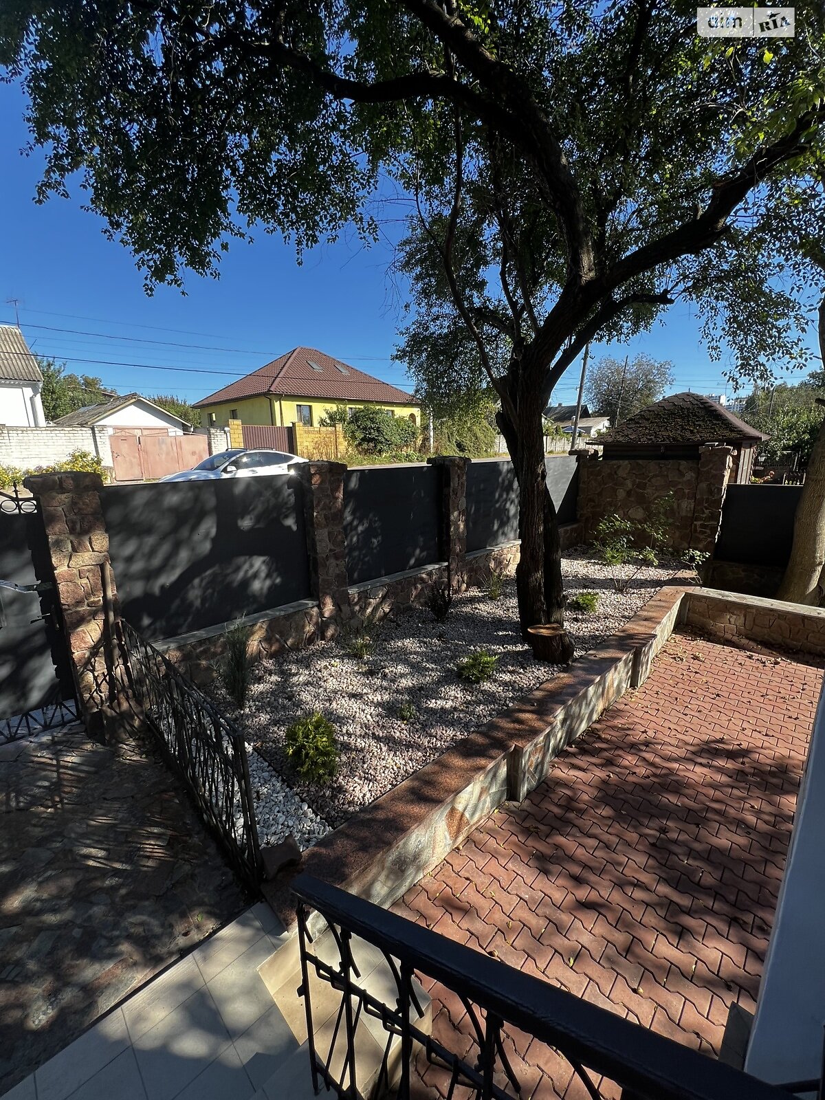 двухэтажный дом с гаражом, 286 кв. м, кирпич. Продажа в Житомире район Рудня фото 1