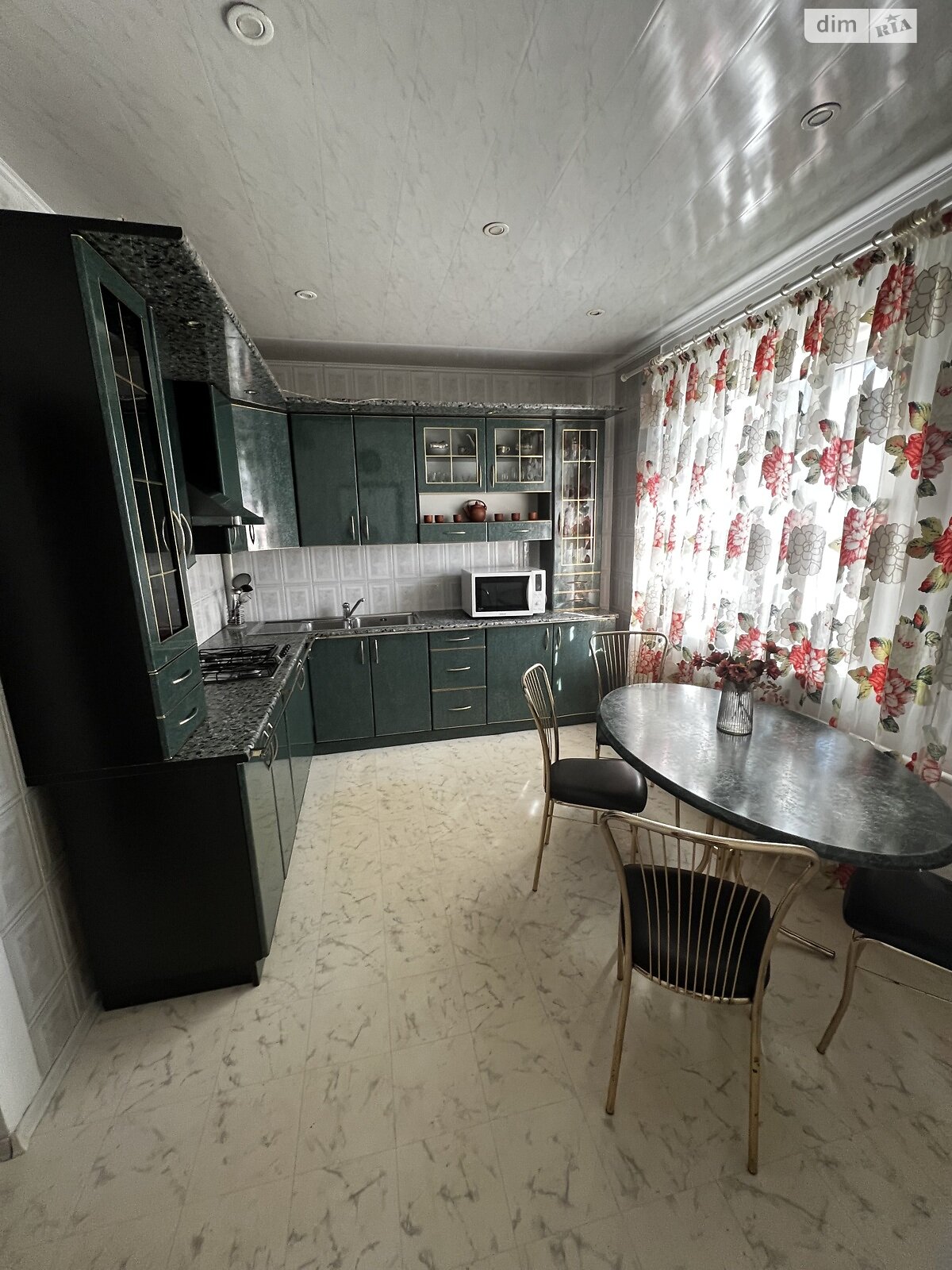 двухэтажный дом с гаражом, 286 кв. м, кирпич. Продажа в Житомире район Рудня фото 1