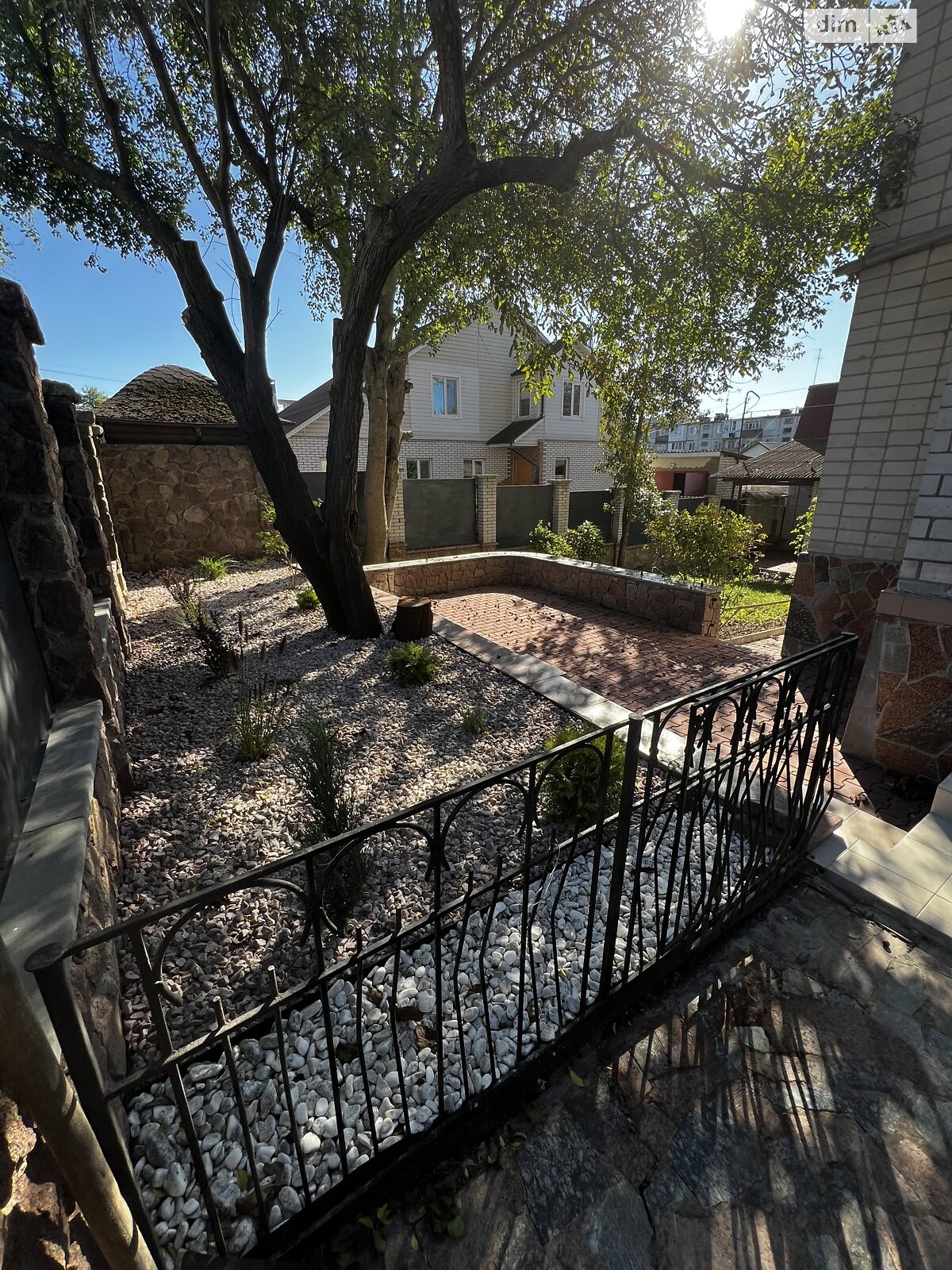 двухэтажный дом с гаражом, 286 кв. м, кирпич. Продажа в Житомире район Рудня фото 1