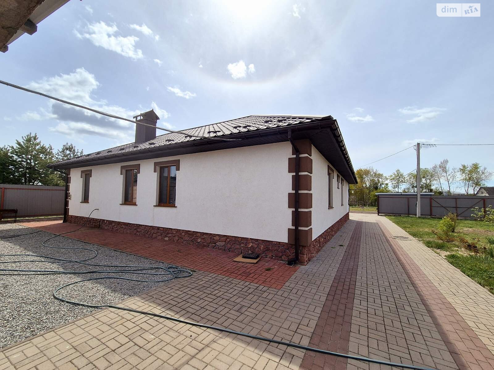 одноповерховий будинок з гаражем, 142 кв. м, піноблок. Продаж в Житомирі, район Смоківка фото 1 одноповерховий будинок з гаражем, 142 кв. м, піноблок. Продаж в Житомирі, район Смоківка фото 1