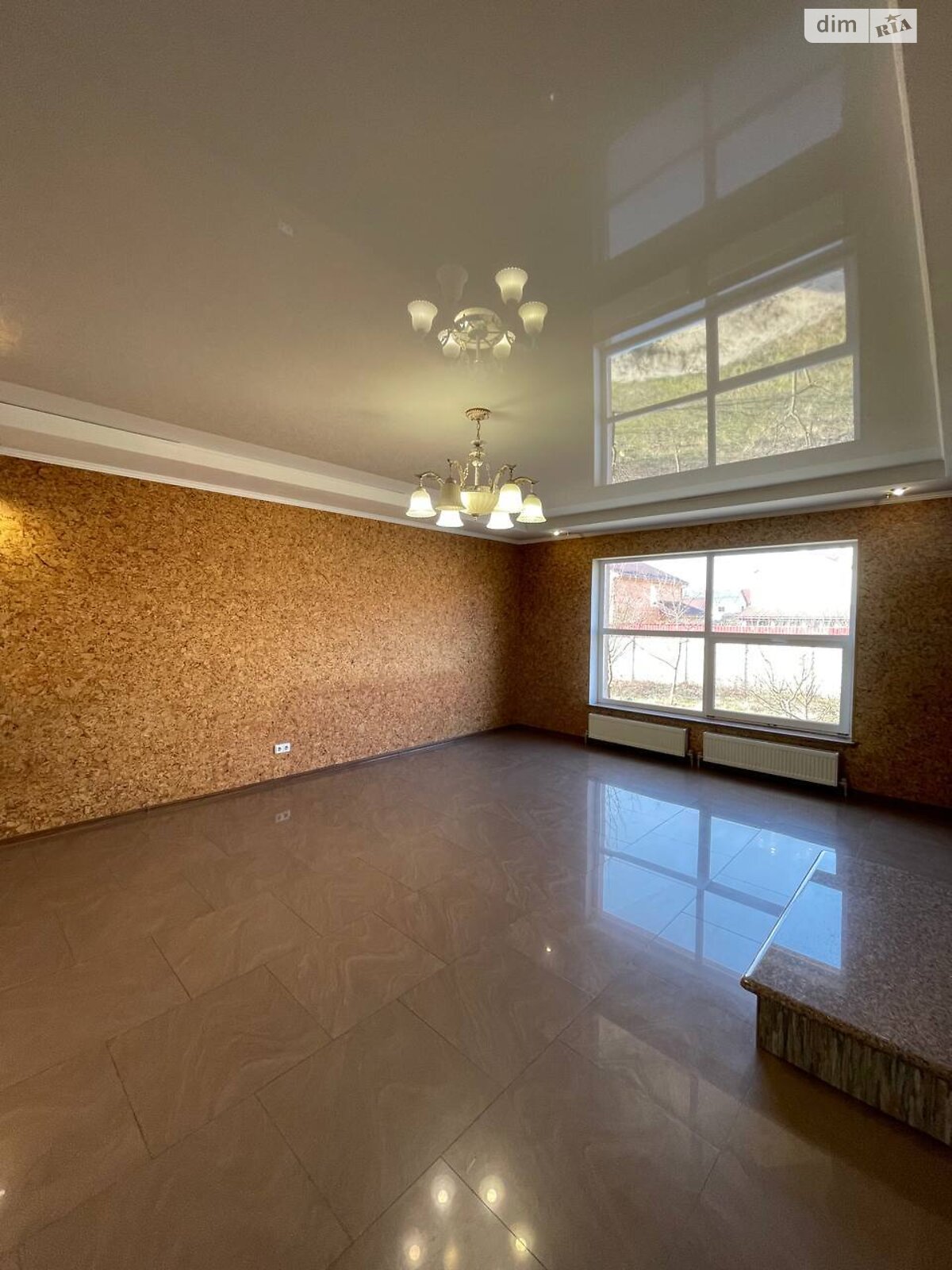 двухэтажный дом с гаражом, 172.3 кв. м, пеноблок. Продажа в Ивановке фото 1 двухэтажный дом с гаражом, 172.3 кв. м, пеноблок. Продажа в Ивановке фото 1