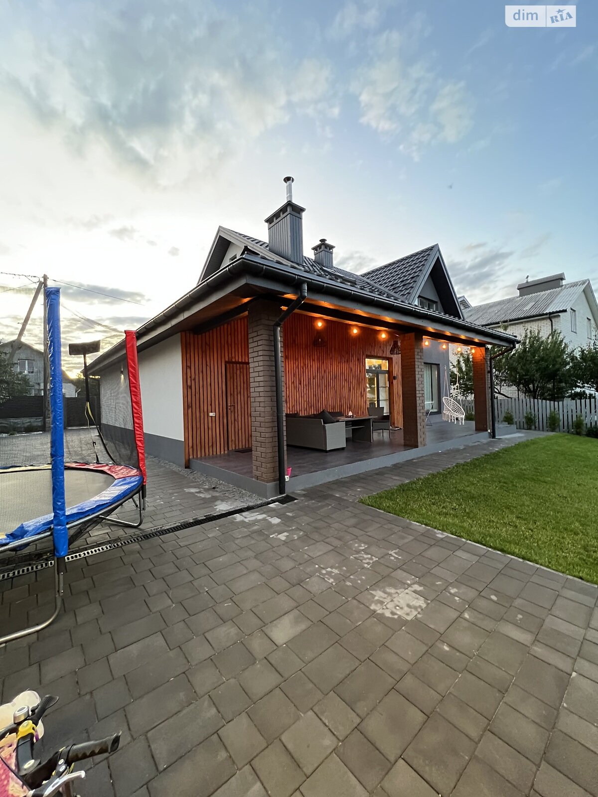 двухэтажный дом с гаражом, 153 кв. м, пеноблок. Продажа в Житомире район Соколова Гора фото 1