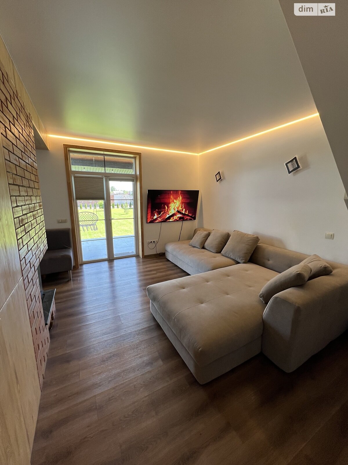 двухэтажный дом с гаражом, 153 кв. м, пеноблок. Продажа в Житомире район Соколова Гора фото 1