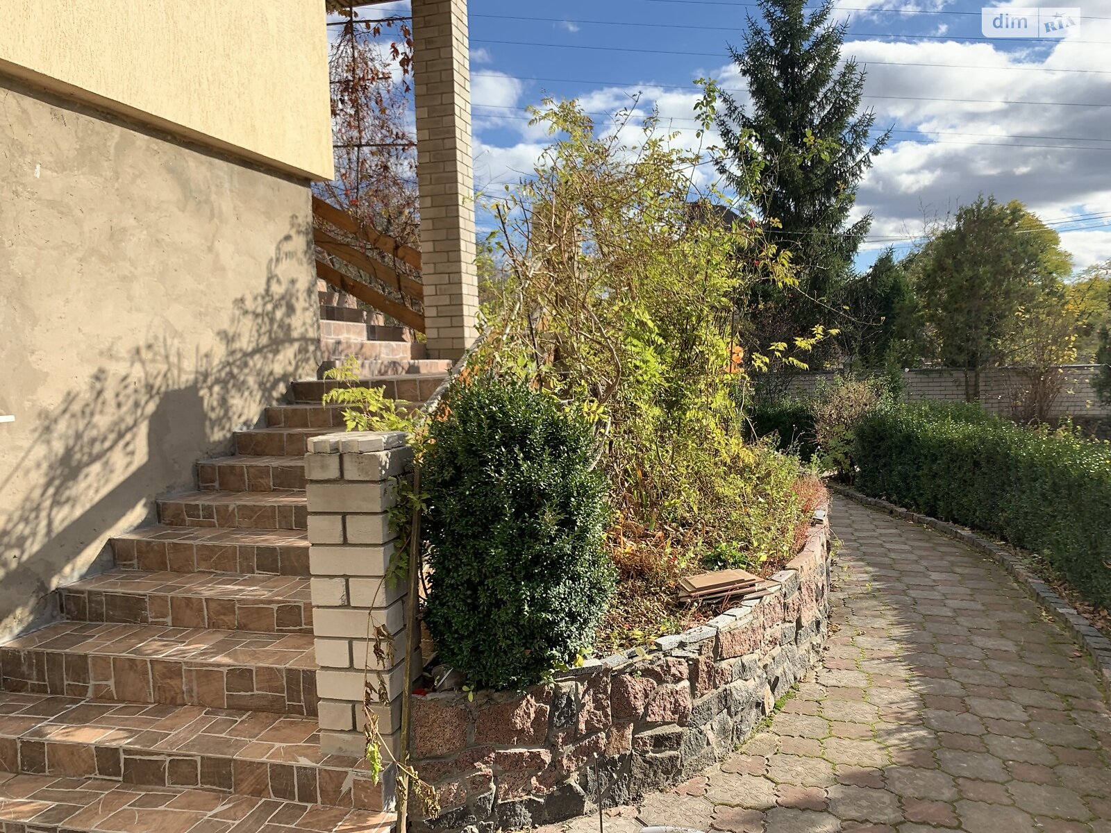 двухэтажный дом с гаражом, 191 кв. м, кирпич. Продажа в Житомире район Соколова Гора фото 1 двухэтажный дом с гаражом, 191 кв. м, кирпич. Продажа в Житомире район Соколова Гора фото 1