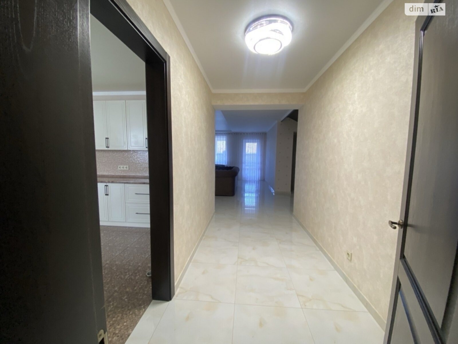 двухэтажный дом, 203 кв. м, пеноблок. Продажа в Житомире фото 1