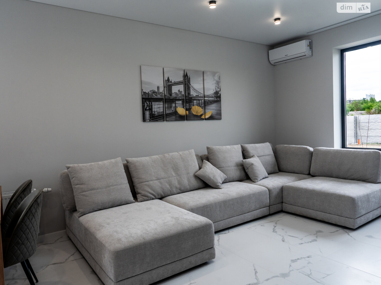 одноэтажный дом с мебелью, 93 кв. м, газобетон. Продажа в Житомире район Центр фото 1 одноэтажный дом с мебелью, 93 кв. м, газобетон. Продажа в Житомире район Центр фото 1