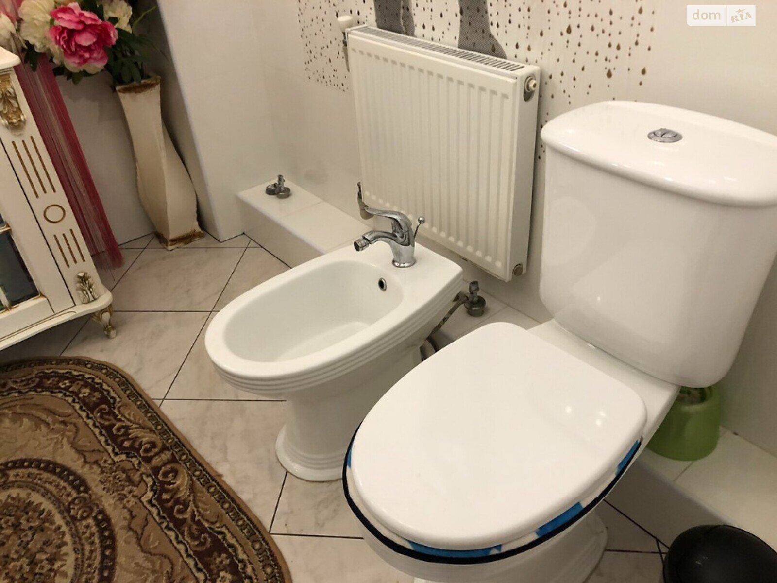 трехэтажный дом, 294 кв. м, кирпич. Продажа в Житомире район Центр фото 1 трехэтажный дом, 294 кв. м, кирпич. Продажа в Житомире район Центр фото 1