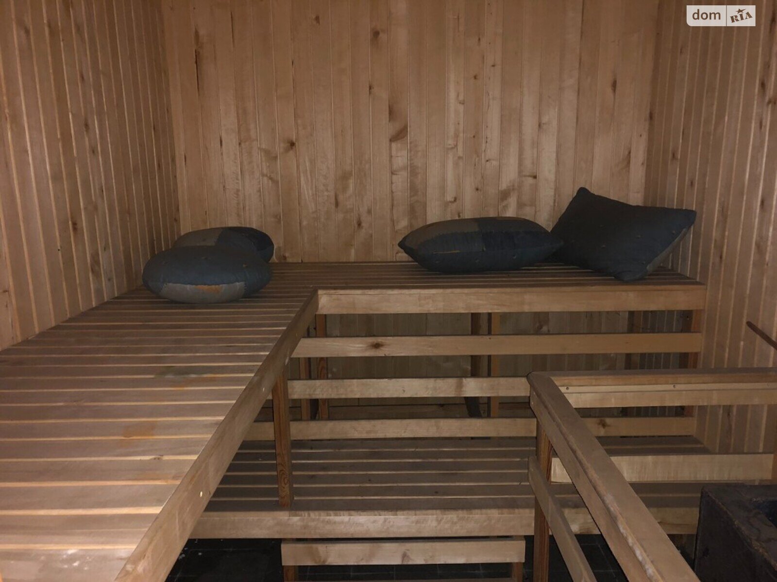 трехэтажный дом, 294 кв. м, кирпич. Продажа в Житомире район Центр фото 1 трехэтажный дом, 294 кв. м, кирпич. Продажа в Житомире район Центр фото 1