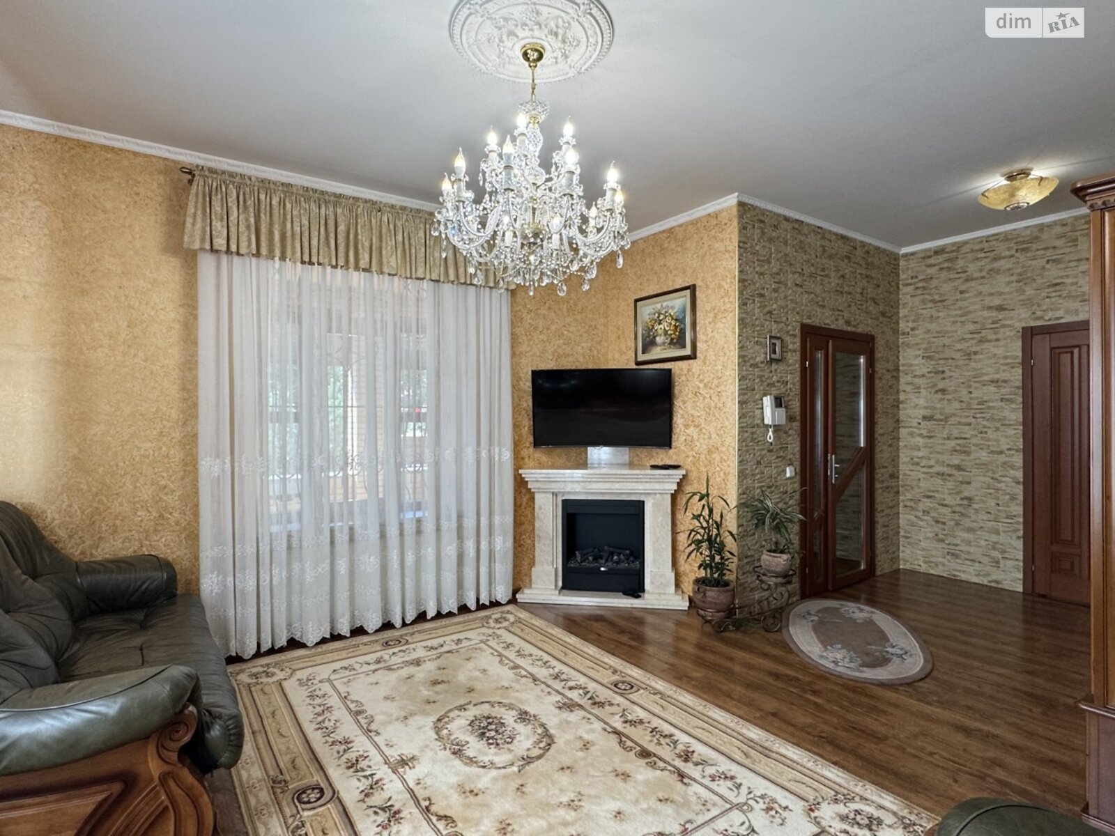 одноэтажный дом беседка, 74.7 кв. м, кирпич. Продажа в Житомире район Вокзал фото 1 одноэтажный дом беседка, 74.7 кв. м, кирпич. Продажа в Житомире район Вокзал фото 1