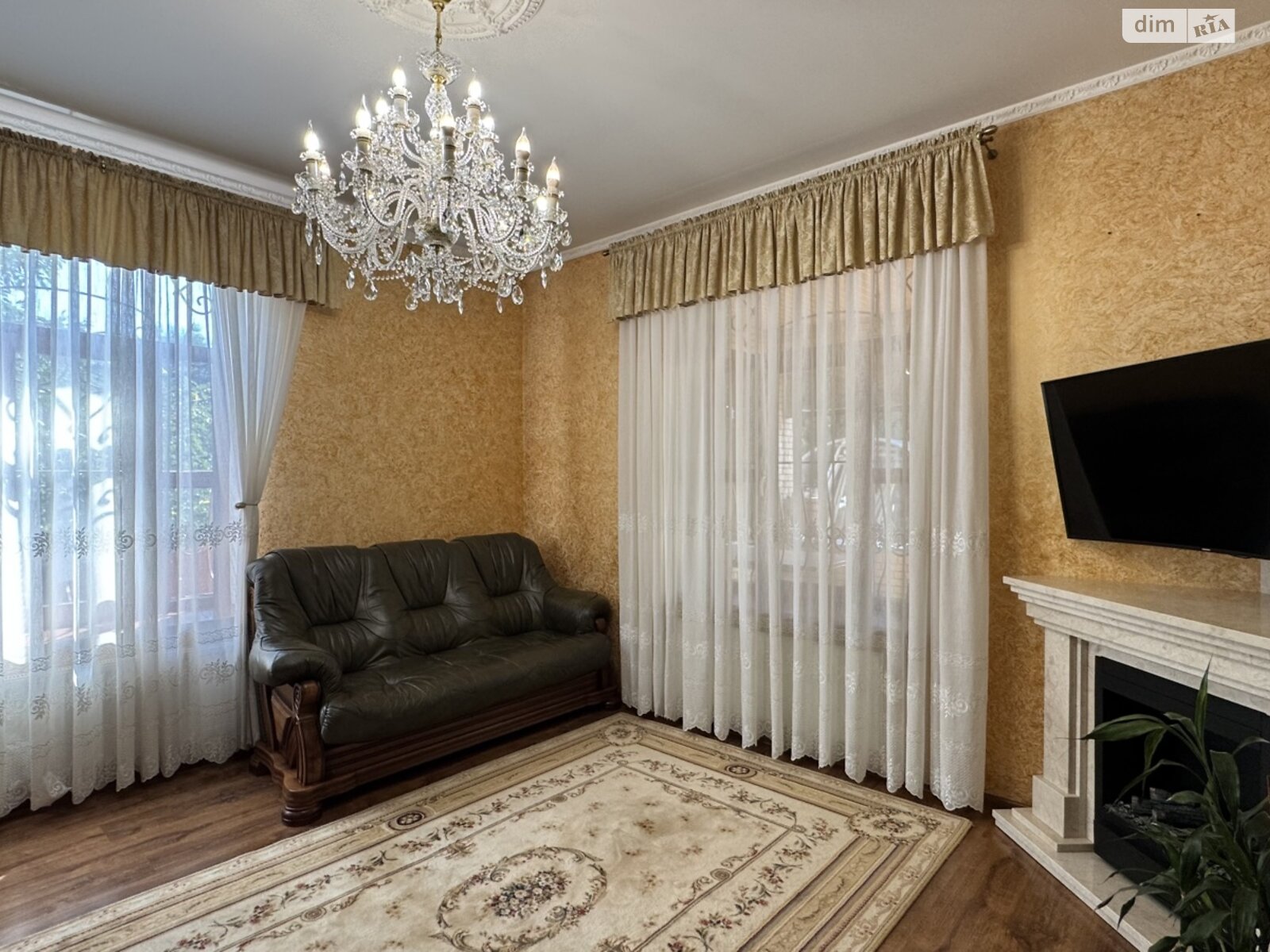 одноэтажный дом беседка, 74.7 кв. м, кирпич. Продажа в Житомире район Вокзал фото 1 одноэтажный дом беседка, 74.7 кв. м, кирпич. Продажа в Житомире район Вокзал фото 1