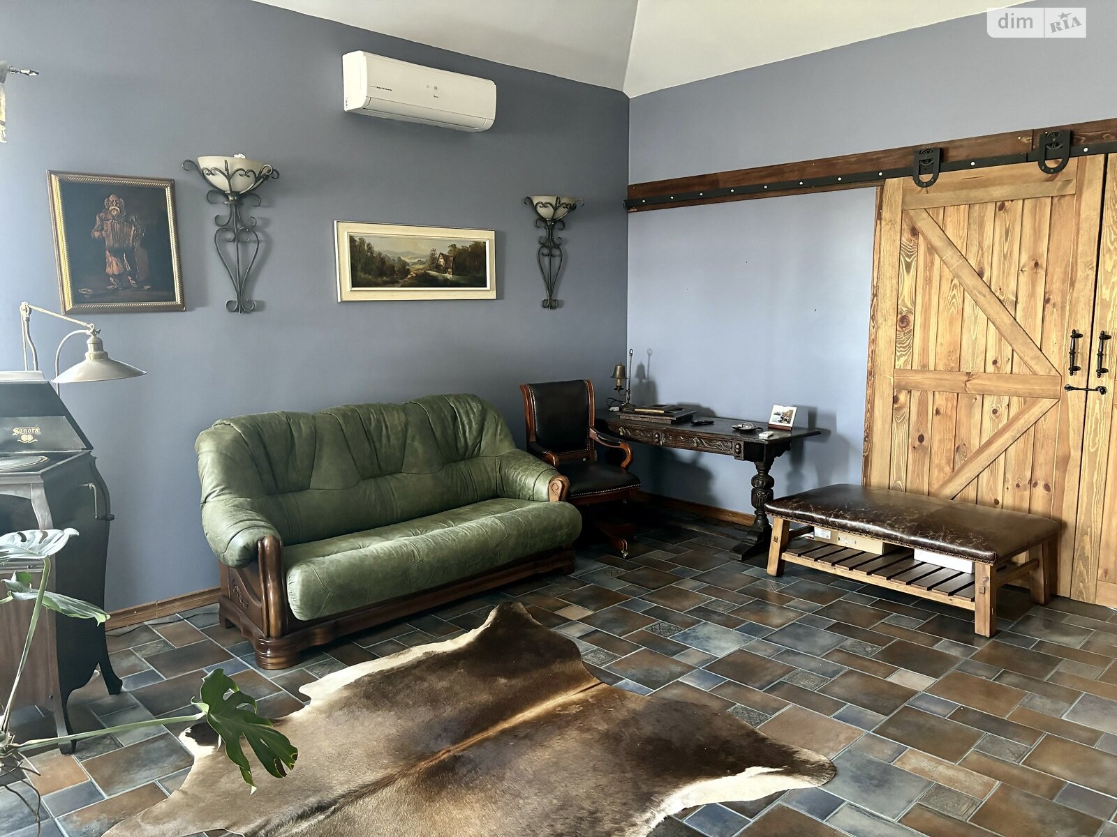 одноповерховий будинок з гаражем, 180 кв. м, цегла. Продаж у Житомирі фото 1 одноповерховий будинок з гаражем, 180 кв. м, цегла. Продаж у Житомирі фото 1