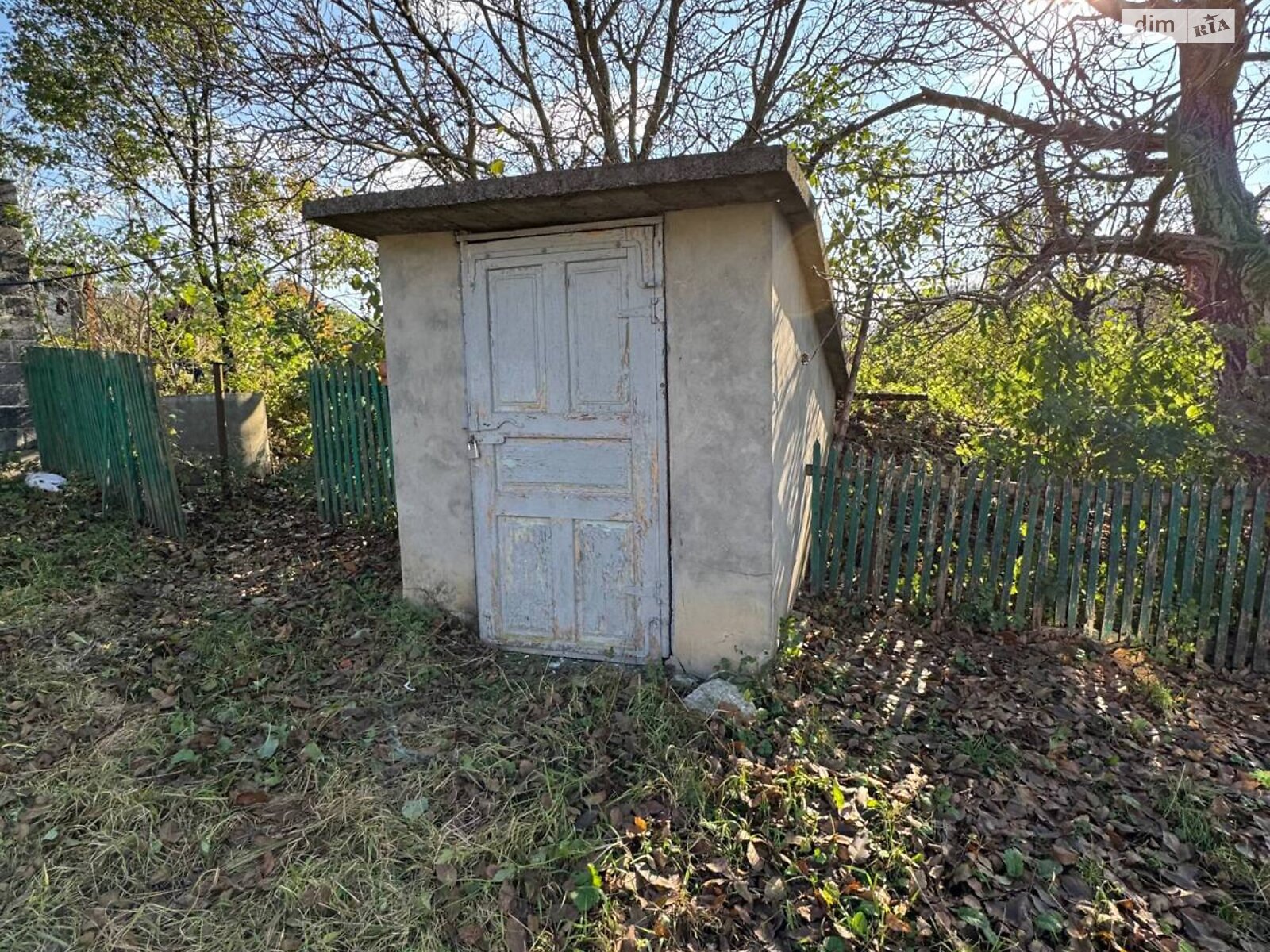 одноэтажный дом с гаражом, 70 кв. м, кирпич. Продажа в Живачове фото 1