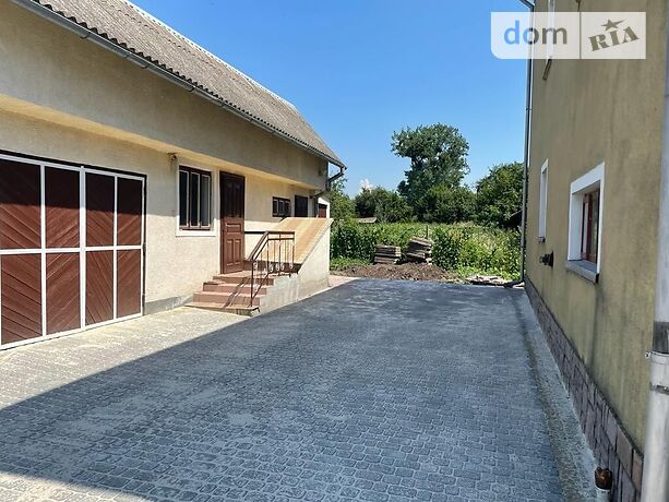 трехэтажный дом с садом, 240 кв. м, кирпич. Продажа в Артасове (Львовская обл.) фото 1 трехэтажный дом с садом, 240 кв. м, кирпич. Продажа в Артасове (Львовская обл.) фото 1