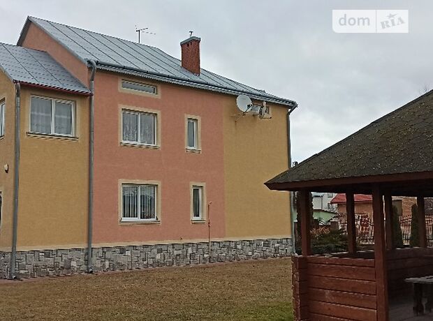 двухэтажный дом с камином, 242 кв. м, кирпич. Продажа в Жовкве район Жолква фото 1 двухэтажный дом с камином, 242 кв. м, кирпич. Продажа в Жовкве район Жолква фото 1