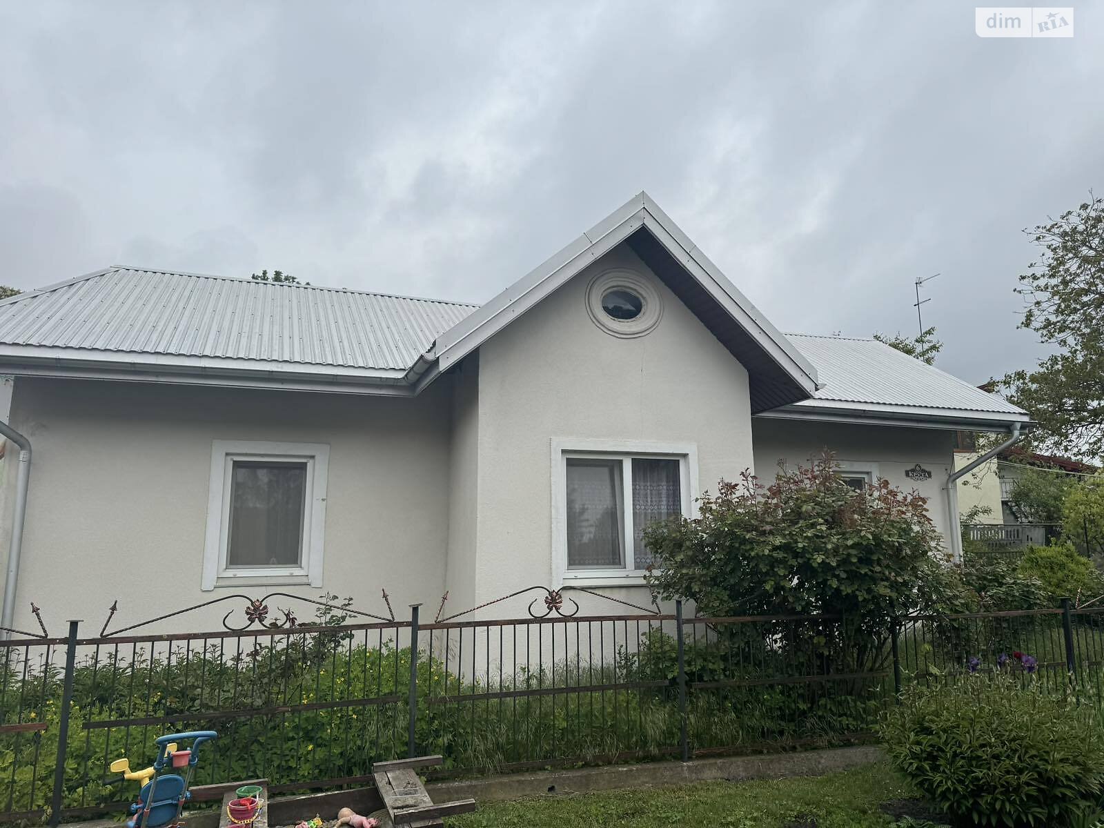 одноповерховий будинок з опаленням, 71 кв. м, дерево та цегла. Продаж в Жовкві, район Жовква фото 1 одноповерховий будинок з опаленням, 71 кв. м, дерево та цегла. Продаж в Жовкві, район Жовква фото 1