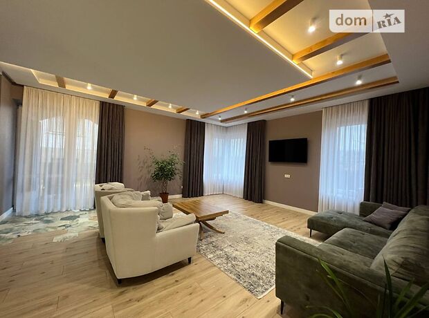 двухэтажный дом с террасой, 210 кв. м, кирпич. Продажа в Жовкве район Жолква фото 1 двухэтажный дом с террасой, 210 кв. м, кирпич. Продажа в Жовкве район Жолква фото 1