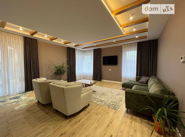двухэтажный дом с террасой, 210 кв. м, кирпич. Продажа в Жовкве район Жолква фото 1 двухэтажный дом с террасой, 210 кв. м, кирпич. Продажа в Жовкве район Жолква фото 1
