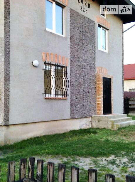 трехэтажный дом, 320 кв. м, кирпич. Продажа в Крехове (Львовская обл.) фото 1