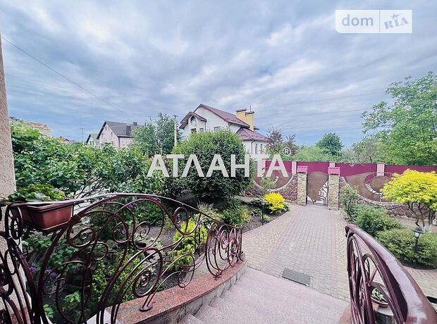 трехэтажный дом, 450 кв. м, кирпич. Продажа в Малехове (Львовская обл.) фото 1 трехэтажный дом, 450 кв. м, кирпич. Продажа в Малехове (Львовская обл.) фото 1