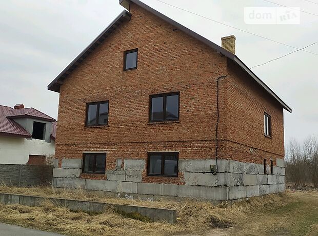 двухэтажный дом, 200 кв. м, кирпич. Продажа в Сопошине (Львовская обл.) фото 1 двухэтажный дом, 200 кв. м, кирпич. Продажа в Сопошине (Львовская обл.) фото 1