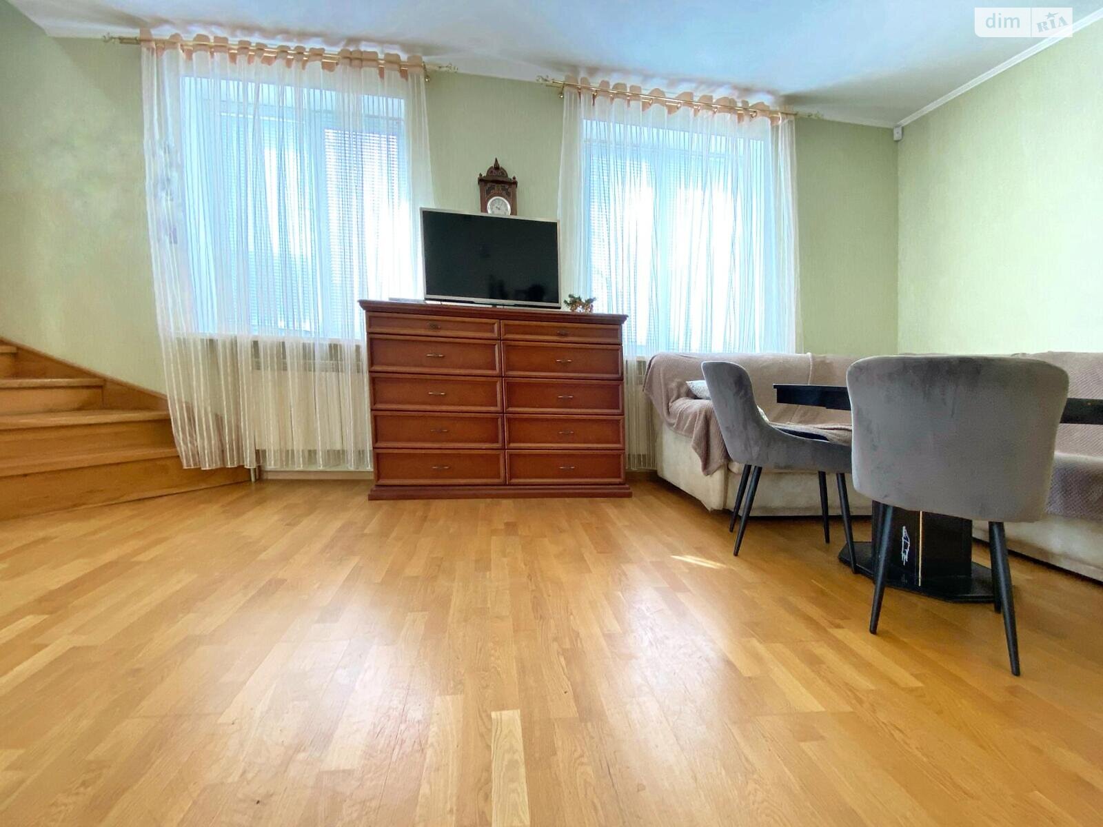 двухэтажный дом, 205 кв. м, кирпич. Продажа в Жорновке фото 1