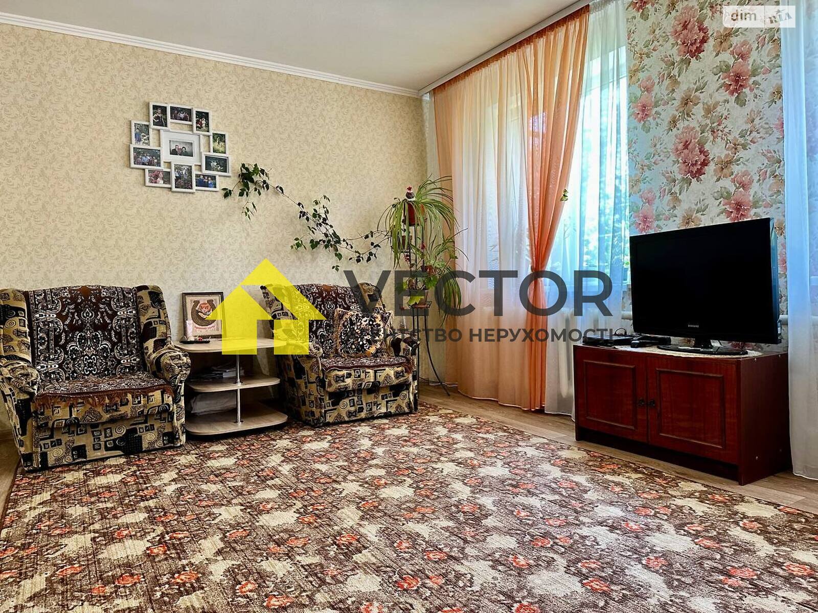 одноэтажный дом с гаражом, 94.3 кв. м, кирпич. Продажа в Жуках фото 1 одноэтажный дом с гаражом, 94.3 кв. м, кирпич. Продажа в Жуках фото 1