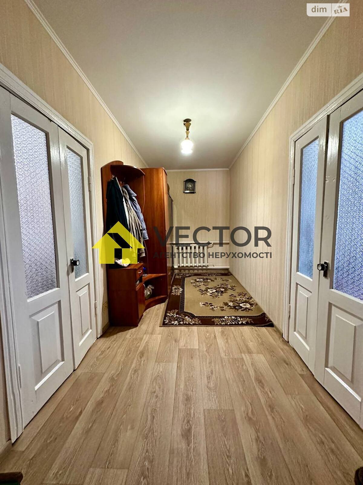 одноэтажный дом с гаражом, 94.3 кв. м, кирпич. Продажа в Жуках фото 1 одноэтажный дом с гаражом, 94.3 кв. м, кирпич. Продажа в Жуках фото 1