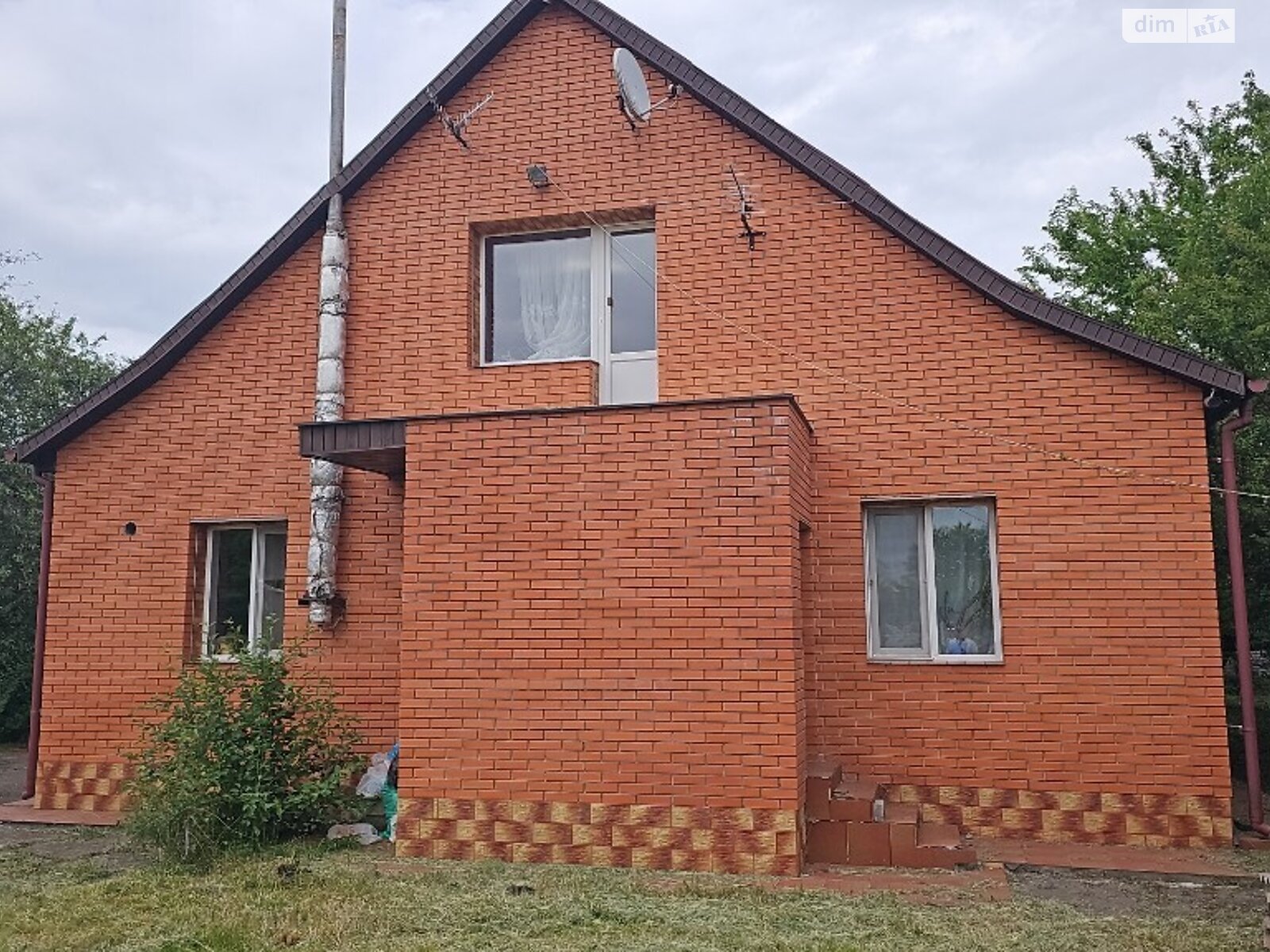 двухэтажный дом с отоплением, 94.7 кв. м, кирпич. Продажа в Жуковке фото 1 двухэтажный дом с отоплением, 94.7 кв. м, кирпич. Продажа в Жуковке фото 1