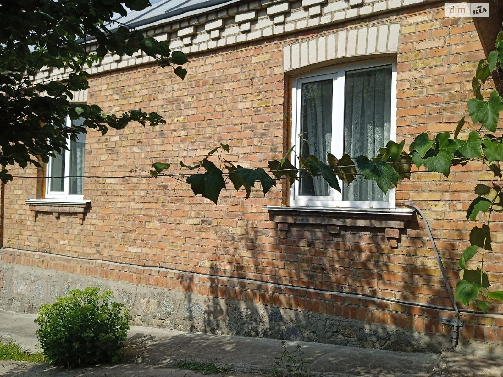 одноэтажный дом с верандой, 100.5 кв. м, кирпич. Продажа в Кагарлыке район Кагарлык фото 1 одноэтажный дом с верандой, 100.5 кв. м, кирпич. Продажа в Кагарлыке район Кагарлык фото 1
