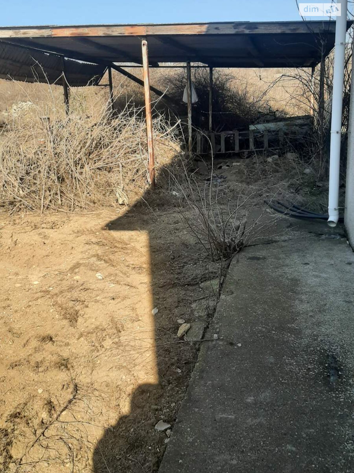 двухэтажный дом с отоплением, 371.3 кв. м, ракушечник (ракушняк). Продажа в Калаглии фото 1 двухэтажный дом с отоплением, 371.3 кв. м, ракушечник (ракушняк). Продажа в Калаглии фото 1