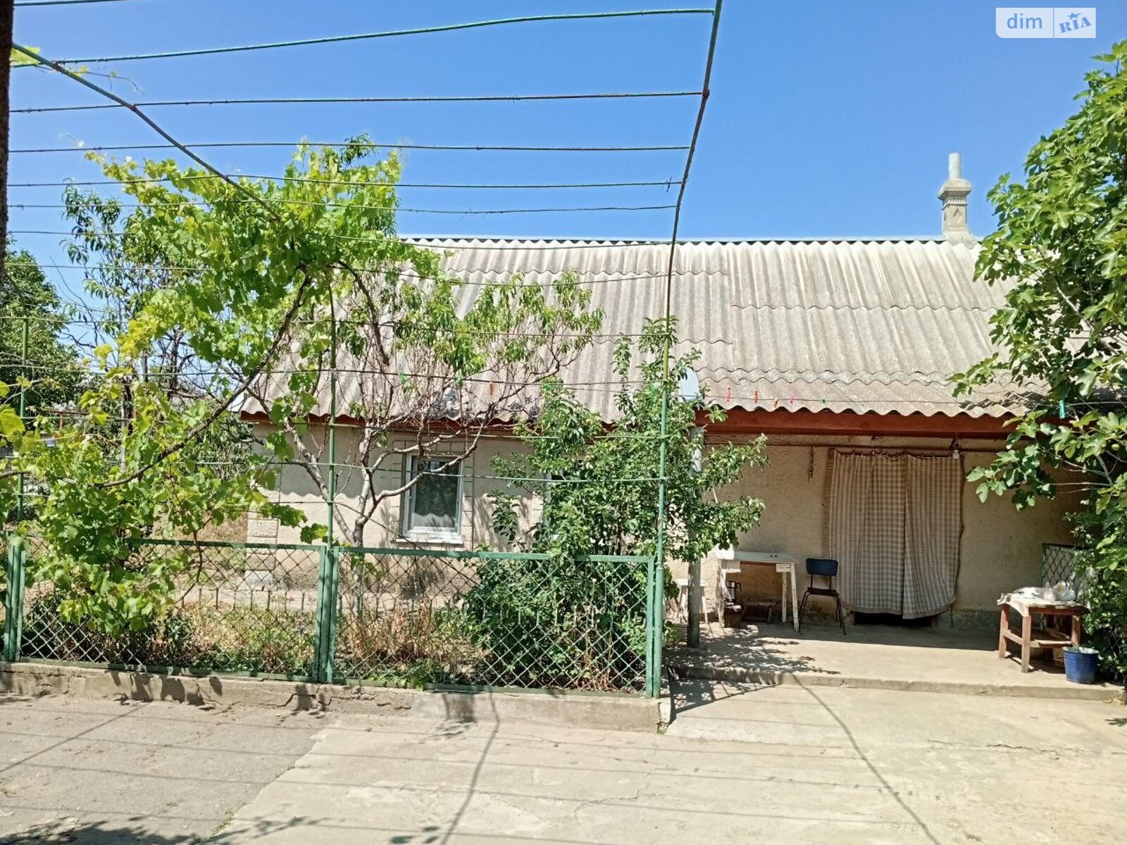 одноповерховий будинок з гаражем, 100 кв. м, цегла. Продаж у Калаглії фото 1 одноповерховий будинок з гаражем, 100 кв. м, цегла. Продаж у Калаглії фото 1