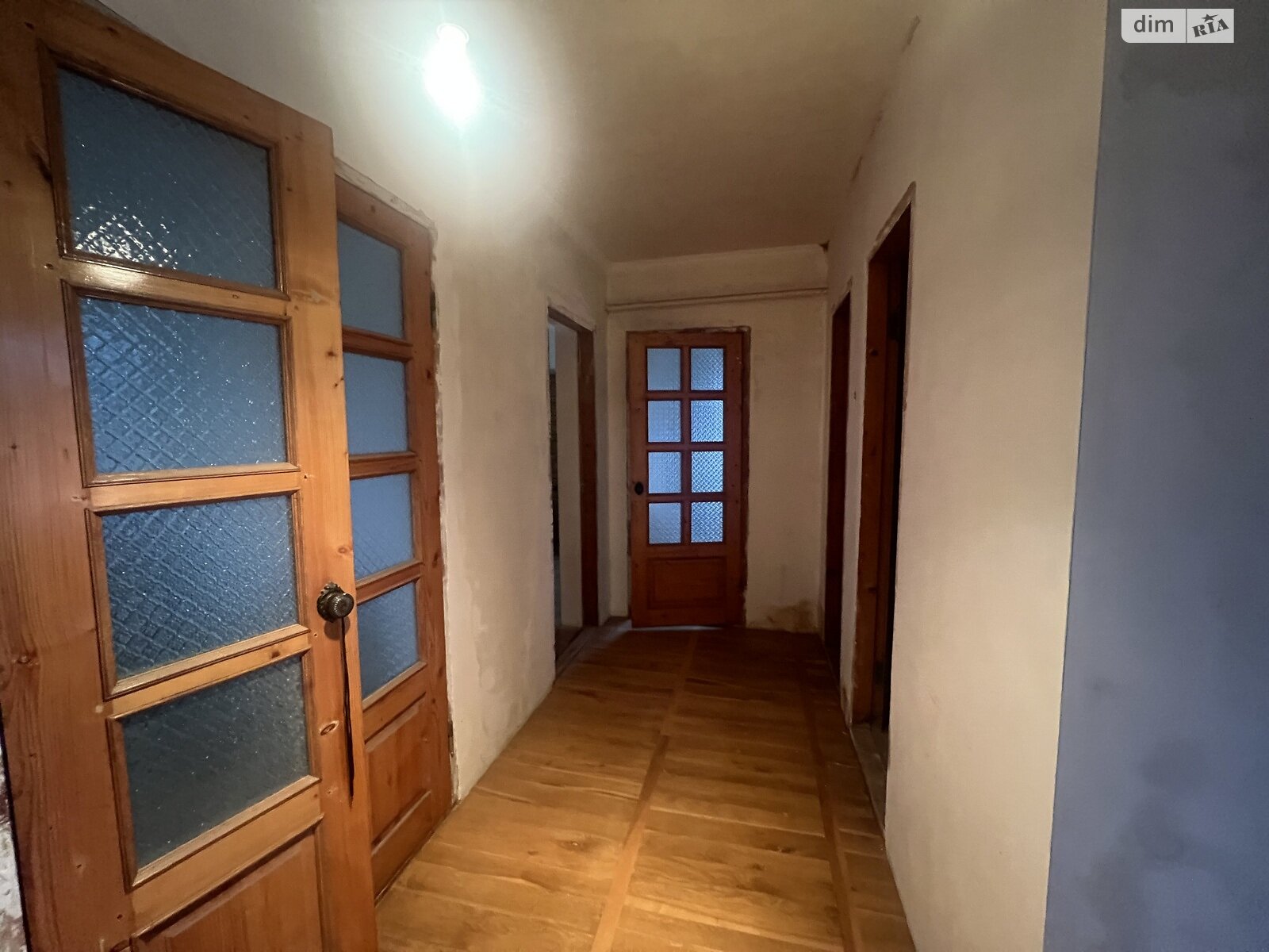 трехэтажный дом с гаражом, 180 кв. м, кирпич. Продажа в Калиновке район Калиновка фото 1 трехэтажный дом с гаражом, 180 кв. м, кирпич. Продажа в Калиновке район Калиновка фото 1