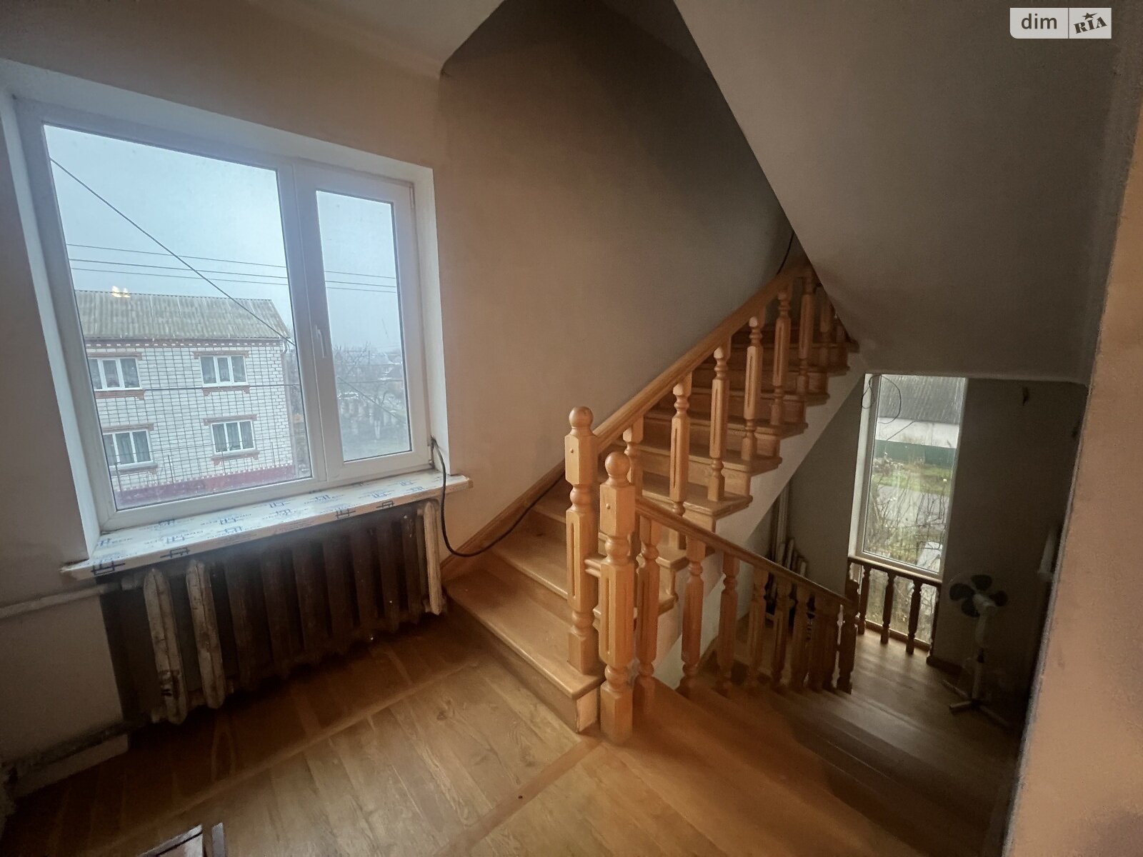 трехэтажный дом с гаражом, 180 кв. м, кирпич. Продажа в Калиновке район Калиновка фото 1 трехэтажный дом с гаражом, 180 кв. м, кирпич. Продажа в Калиновке район Калиновка фото 1