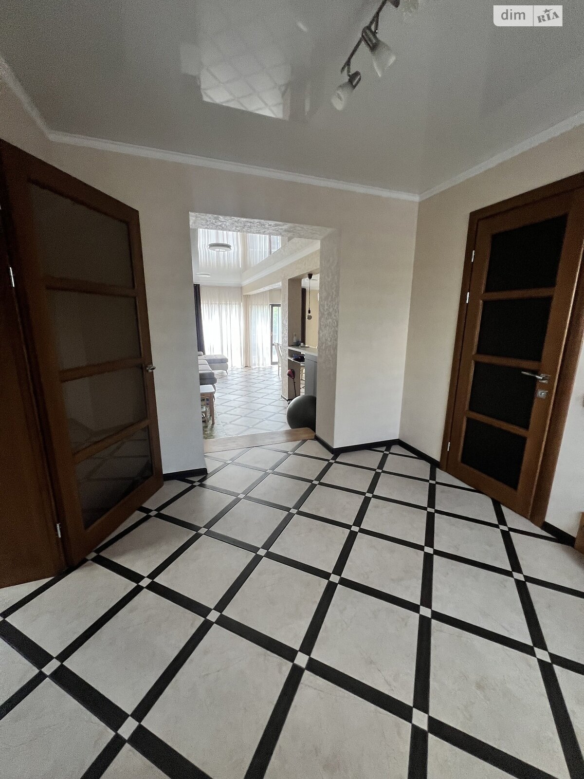 двоповерховий будинок з верандою, 222 кв. м, цегла. Продаж в Калинівці, район Калинівка фото 1 двоповерховий будинок з верандою, 222 кв. м, цегла. Продаж в Калинівці, район Калинівка фото 1