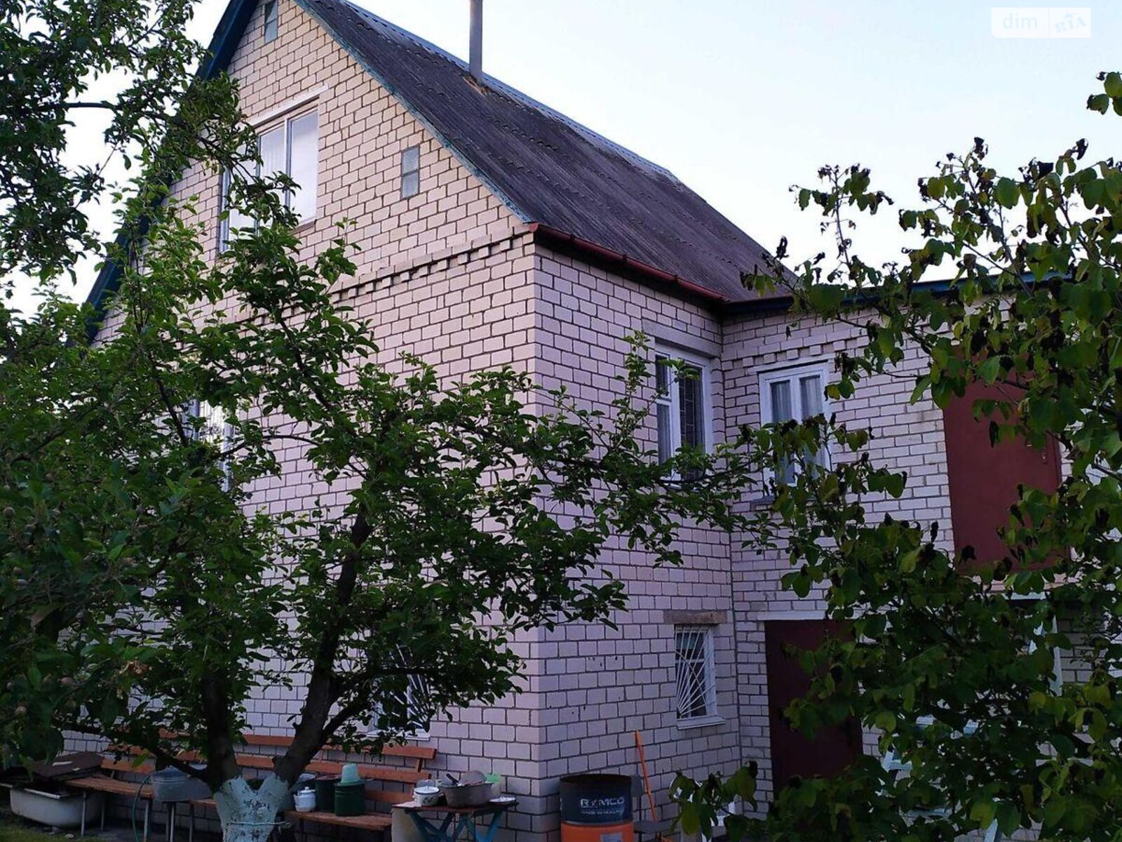 трехэтажный дом, 184 кв. м, кирпич. Продажа в Калиновке фото 1 трехэтажный дом, 184 кв. м, кирпич. Продажа в Калиновке фото 1