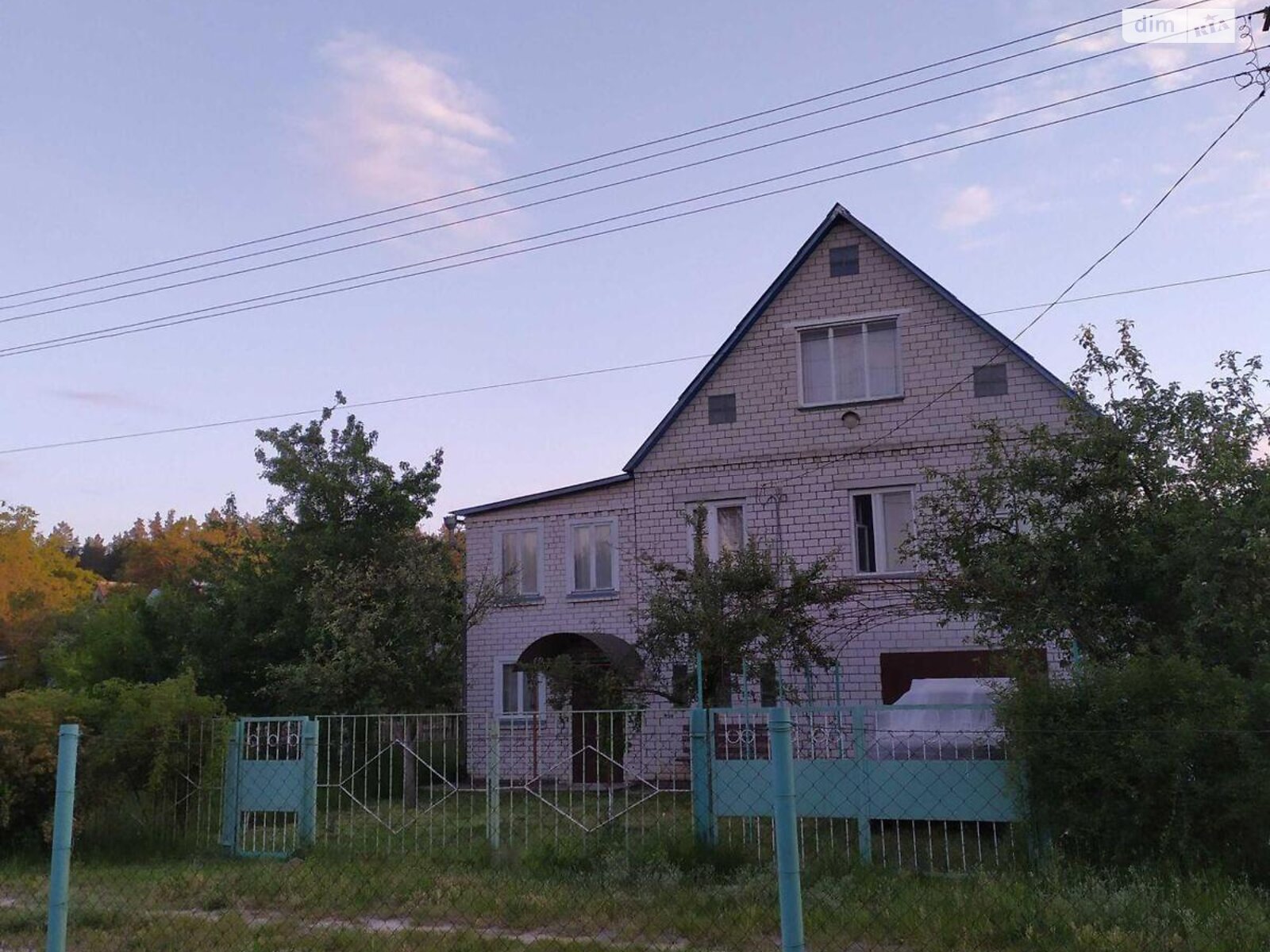 трехэтажный дом, 184 кв. м, кирпич. Продажа в Калиновке фото 1 трехэтажный дом, 184 кв. м, кирпич. Продажа в Калиновке фото 1
