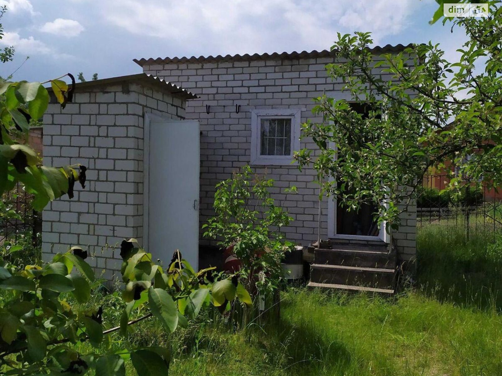 трехэтажный дом, 184 кв. м, кирпич. Продажа в Калиновке фото 1 трехэтажный дом, 184 кв. м, кирпич. Продажа в Калиновке фото 1