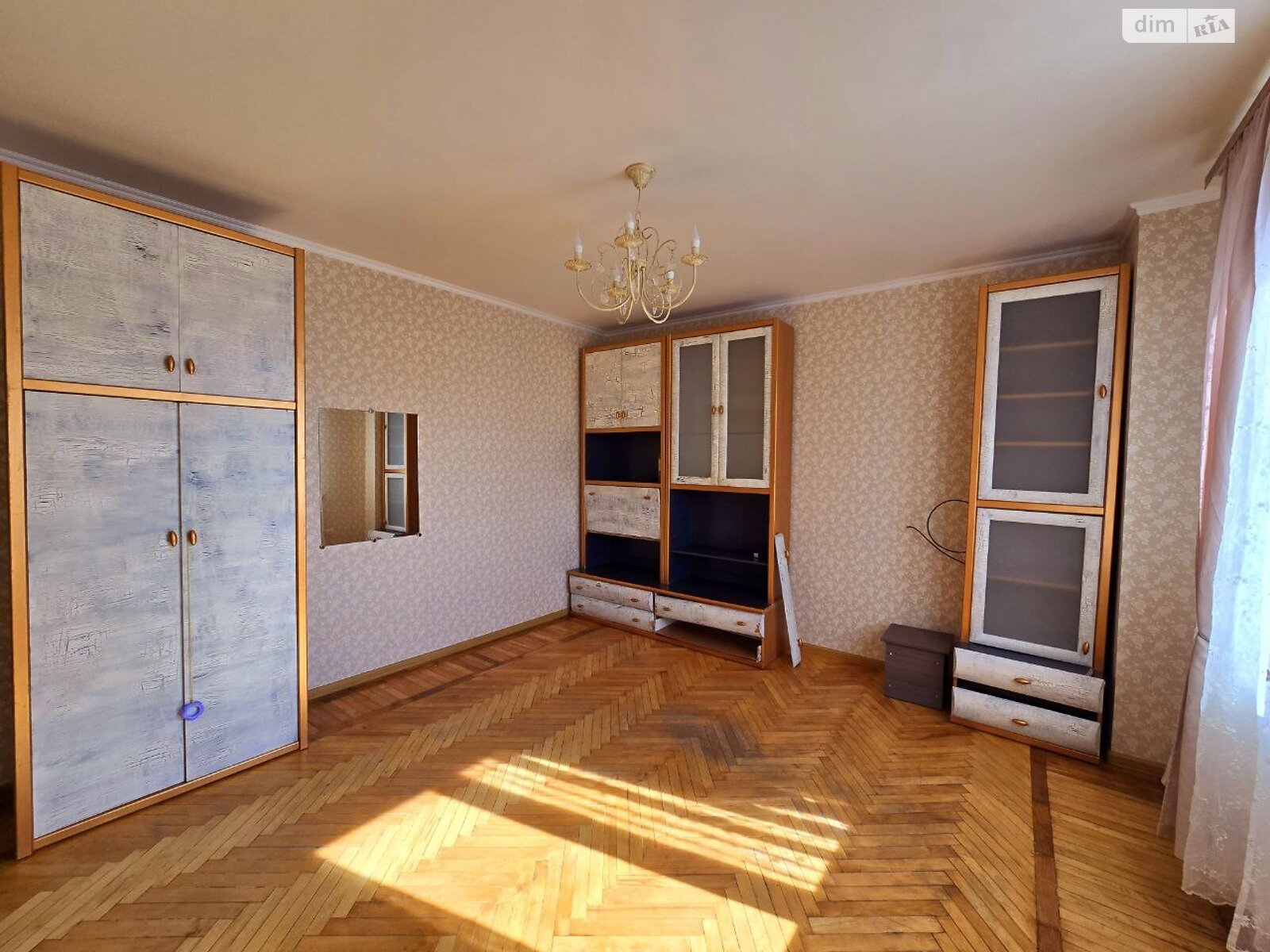 двухэтажный дом с гаражом, 251.6 кв. м, дерево и кирпич. Продажа в Калиновке фото 1 двухэтажный дом с гаражом, 251.6 кв. м, дерево и кирпич. Продажа в Калиновке фото 1