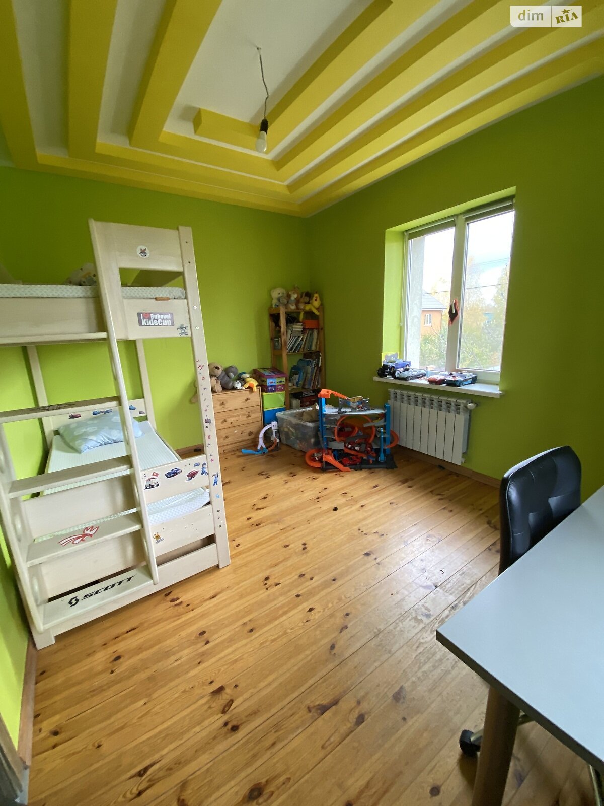 триповерховий будинок з верандою, 252 кв. м, цегла. Продаж у Калинівці фото 1 триповерховий будинок з верандою, 252 кв. м, цегла. Продаж у Калинівці фото 1