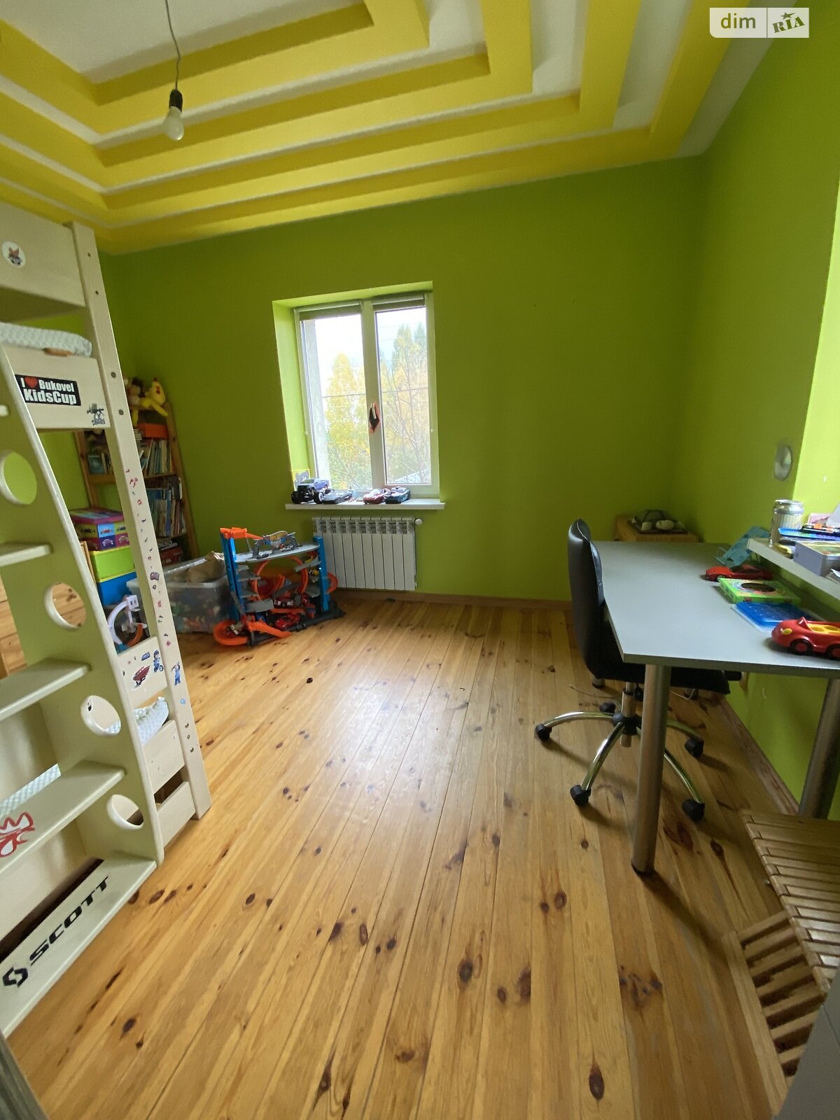 триповерховий будинок з верандою, 252 кв. м, цегла. Продаж у Калинівці фото 1 триповерховий будинок з верандою, 252 кв. м, цегла. Продаж у Калинівці фото 1