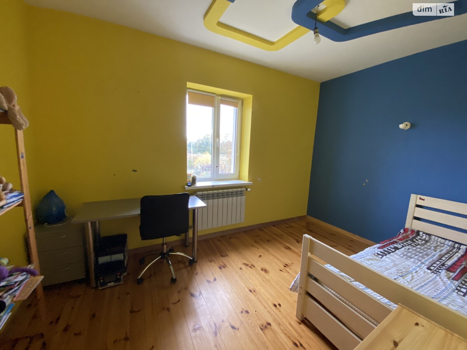 триповерховий будинок з верандою, 252 кв. м, цегла. Продаж у Калинівці фото 1 триповерховий будинок з верандою, 252 кв. м, цегла. Продаж у Калинівці фото 1