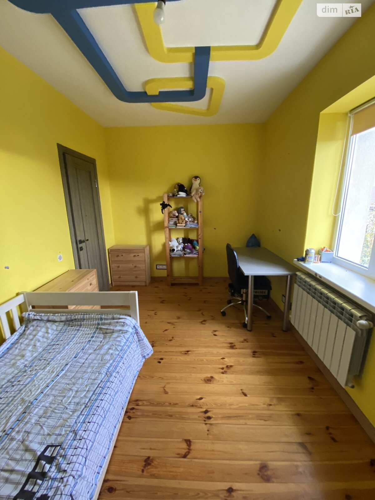 триповерховий будинок з верандою, 252 кв. м, цегла. Продаж у Калинівці фото 1 триповерховий будинок з верандою, 252 кв. м, цегла. Продаж у Калинівці фото 1