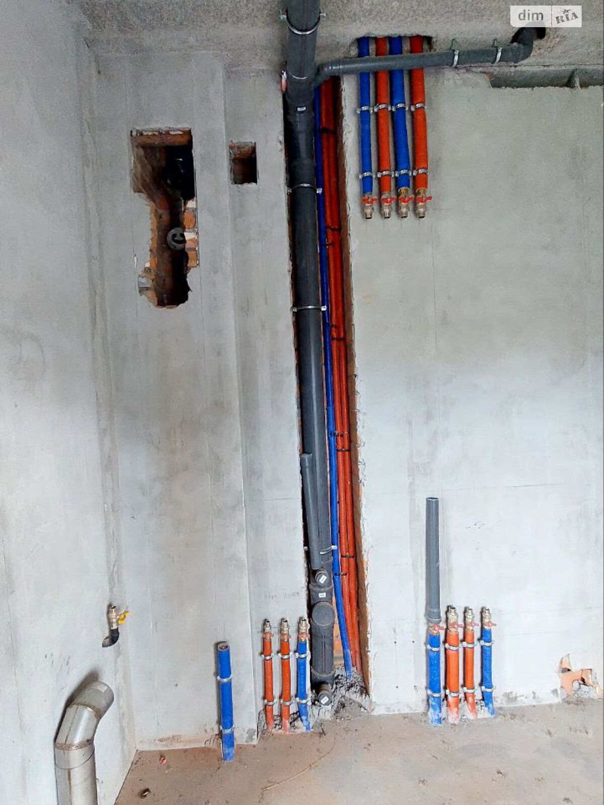 двухэтажный дом, 177 кв. м, пеноблок. Продажа в Калиновке фото 1