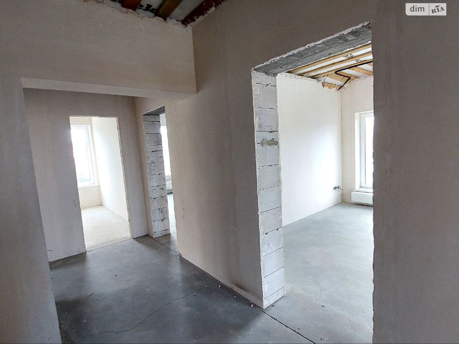 двухэтажный дом, 177 кв. м, пеноблок. Продажа в Калиновке фото 1