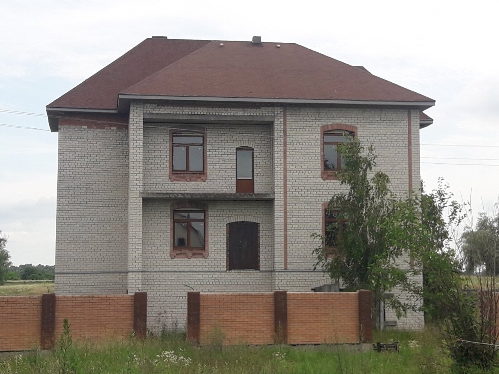 двухэтажный дом с гаражом, 393.2 кв. м, кирпич. Продажа в Калите фото 1 двухэтажный дом с гаражом, 393.2 кв. м, кирпич. Продажа в Калите фото 1