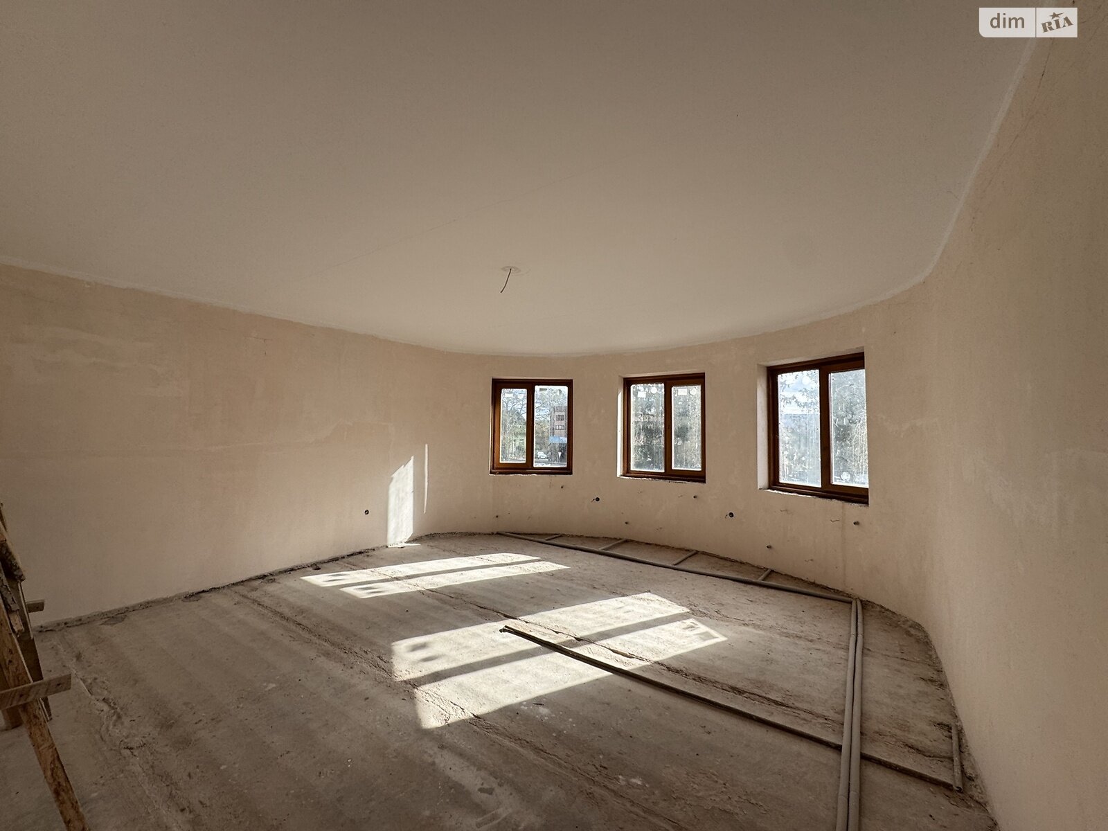 двухэтажный дом с гаражом, 292.7 кв. м, кирпич. Продажа в Калуше фото 1