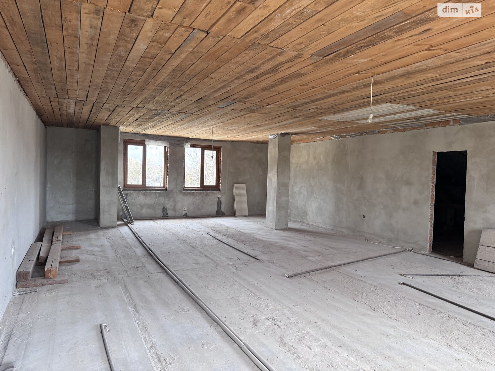 двухэтажный дом с гаражом, 292.7 кв. м, кирпич. Продажа в Калуше фото 1