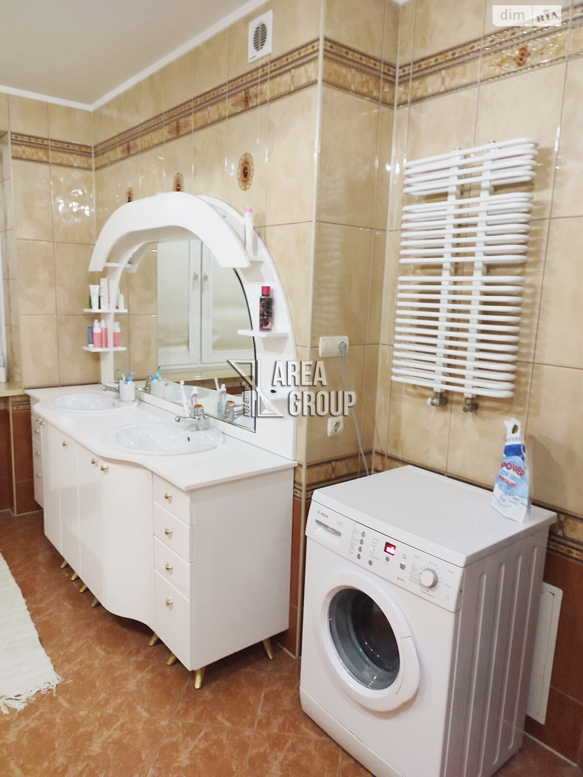 трехэтажный дом с балконом, 299 кв. м, кирпич. Продажа в Каменце-Подольском район Билановка фото 1