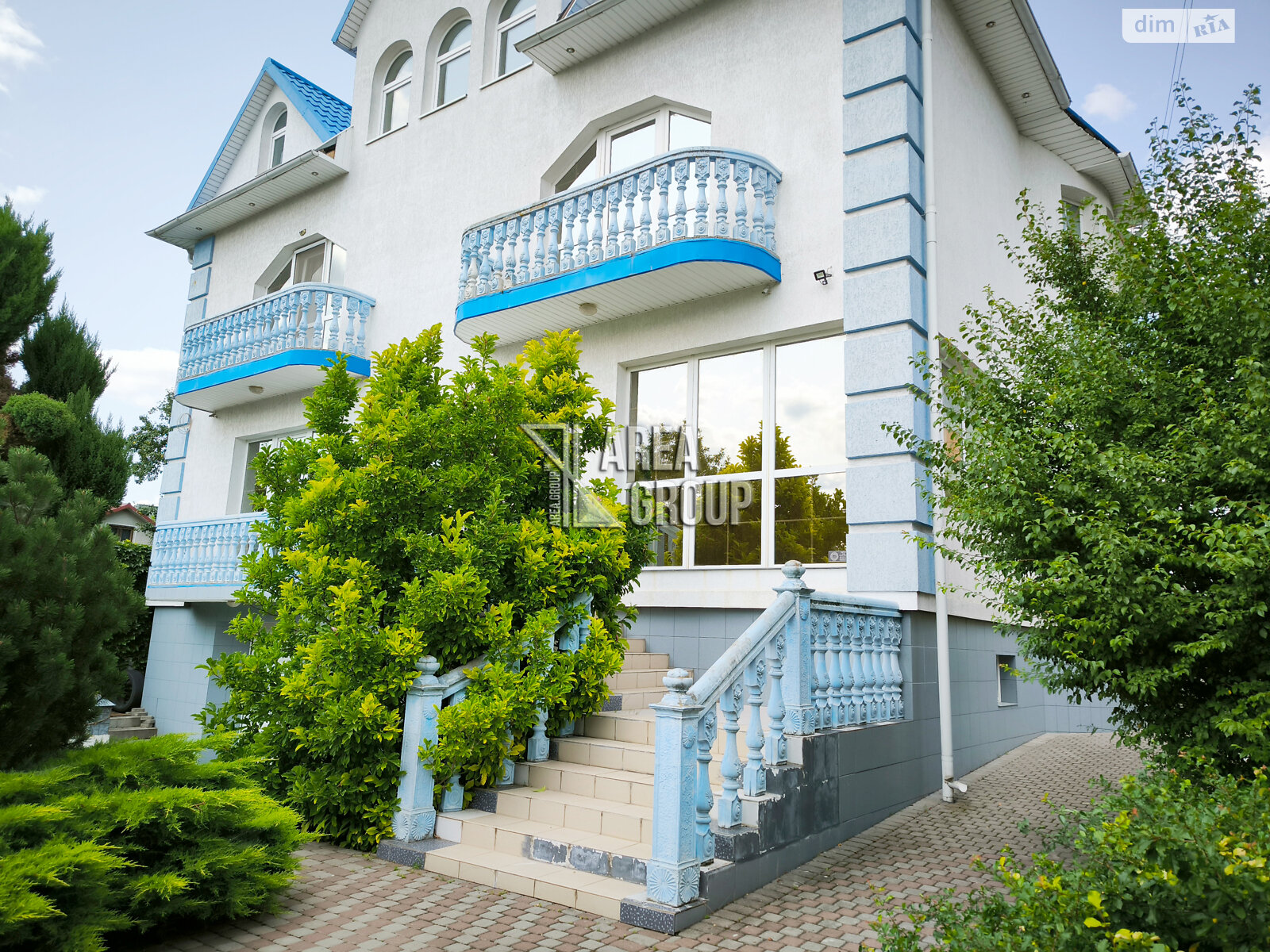 трехэтажный дом с балконом, 299 кв. м, кирпич. Продажа в Каменце-Подольском район Билановка фото 1