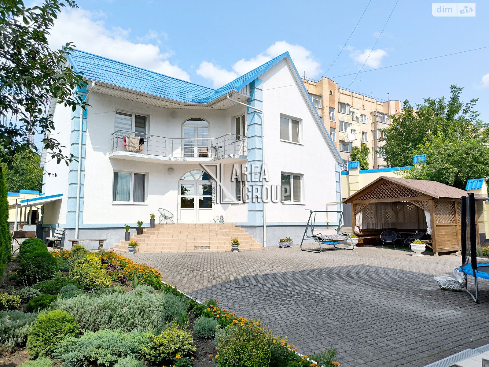 трехэтажный дом с балконом, 299 кв. м, кирпич. Продажа в Каменце-Подольском район Билановка фото 1